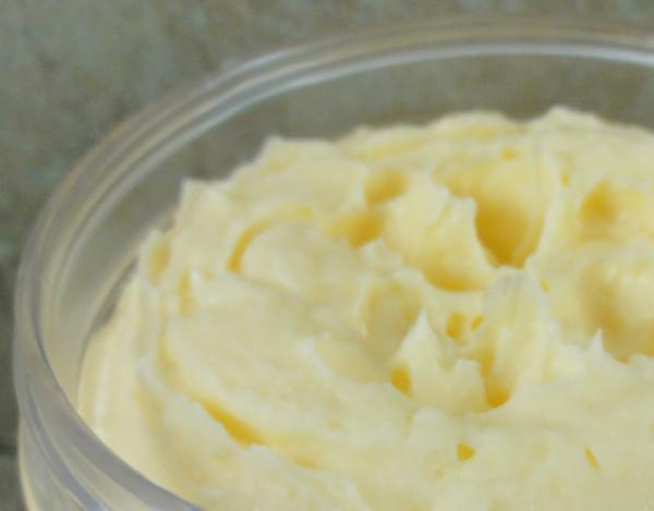 Lemon Meringue Pie Cream Soap